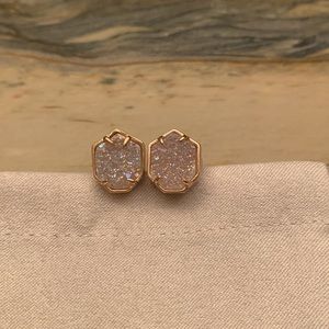 NWOT Kendra Scott Taylor Drusy Studs